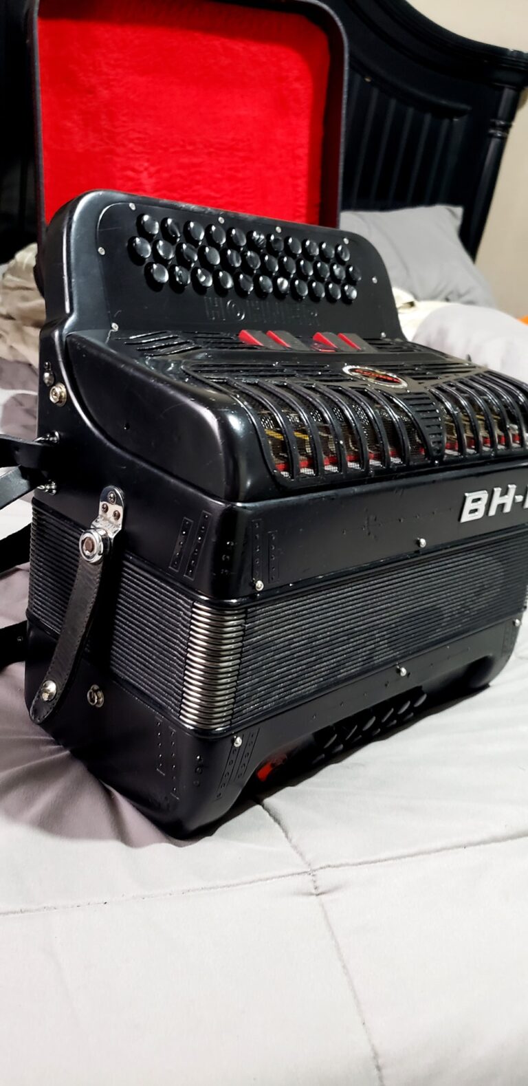 BH1 HOHNER FOR SALE (8)